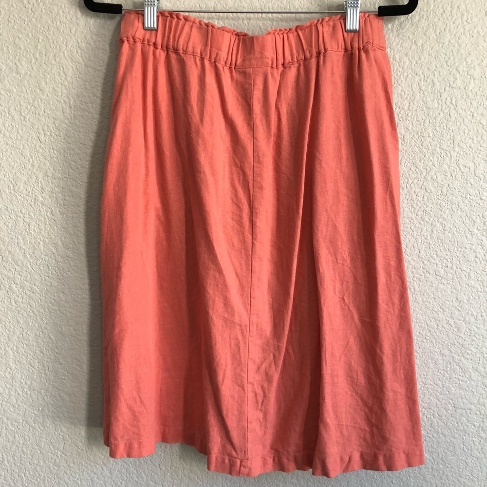 Liz Claiborne, pink, coral above knee skirt with elastic waist and pockets small - Picture 5 of 5